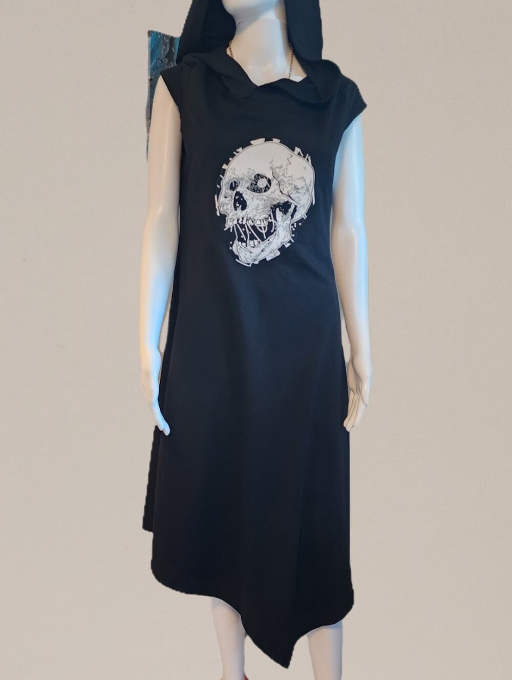 Black Hooded Skull Graphic Midi Dress